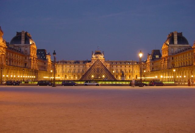 louvre gratis te bezoeken op elke eerste zonadg van de maand