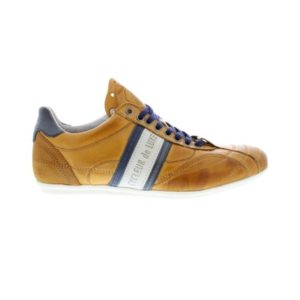shoe-aholic